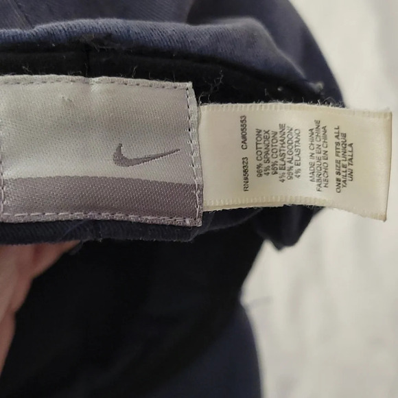 Nike Baseball Hat - Picture 2 of 3